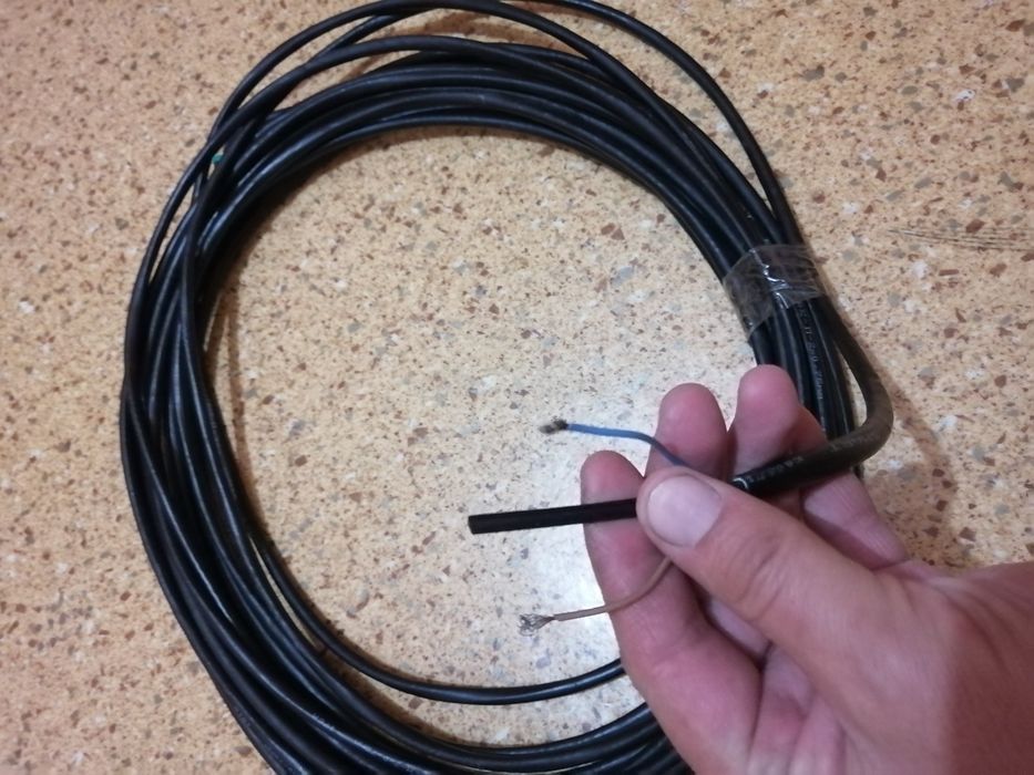 Кабель на камеру видеонаблюдения