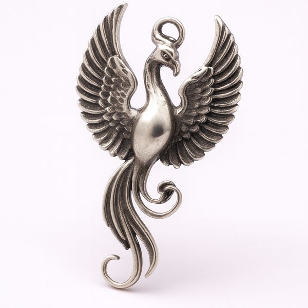 Сребърен медальон 925 „Феникс“ – символ на възраждане и сила