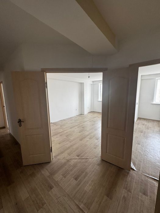 Продам квартиру 3х комнатную