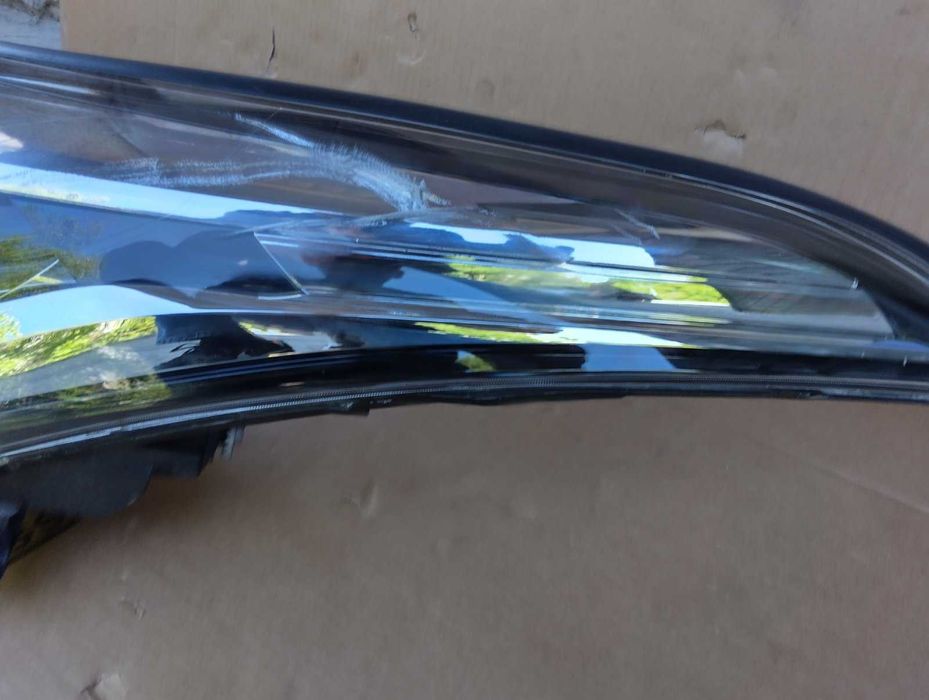 Фар за тойота ch-r фейслифт