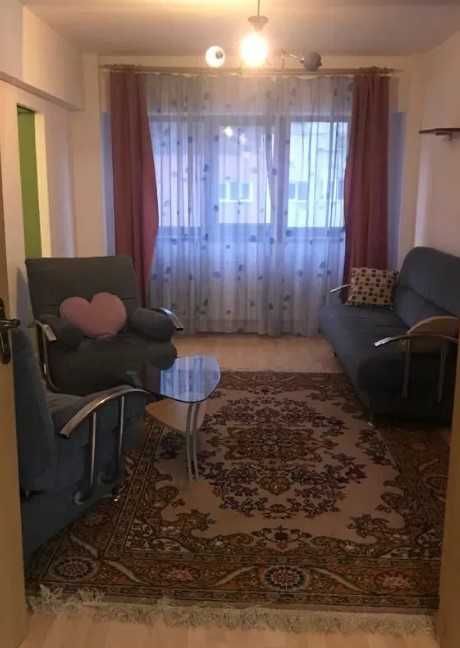 Дава се под наем Тристаен апартамент в Пловдив, Център - 74 кв.м за 244.8 € - Снимка #1