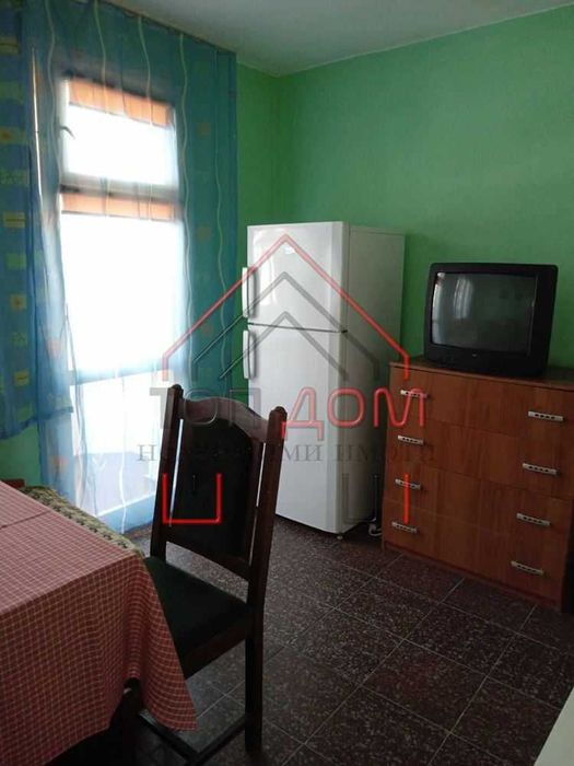 Дава се под наем Двустаен апартамент в Варна, Център - 55 кв.м за 357 € - Снимка #1