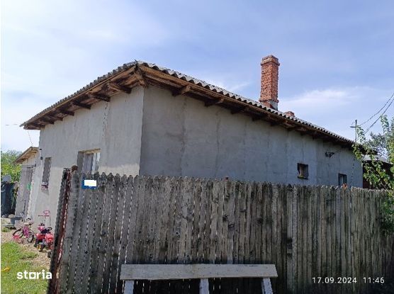 Casa si teren, Com. Bărăști ,  Jud Olt