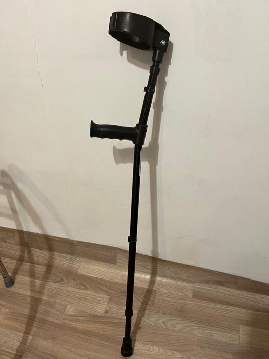 Костыль продается