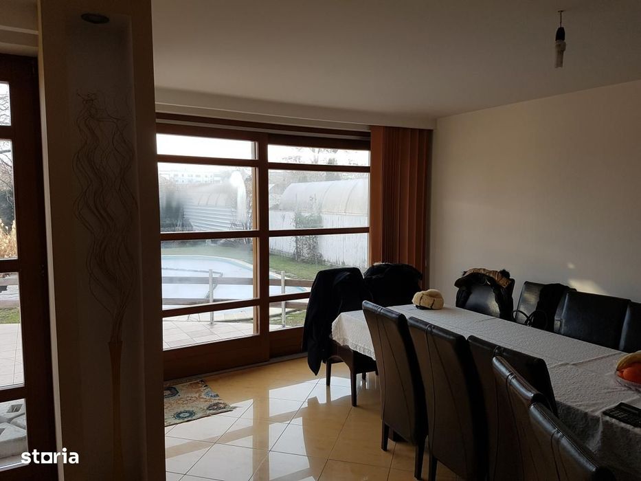 Casa Ultracentral 423mp Teren 1700mp Piscina