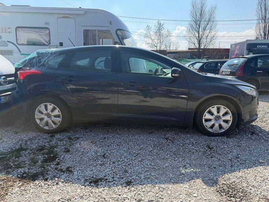Ford Focus 1.0 EcoBoost НА ЧАСТИ