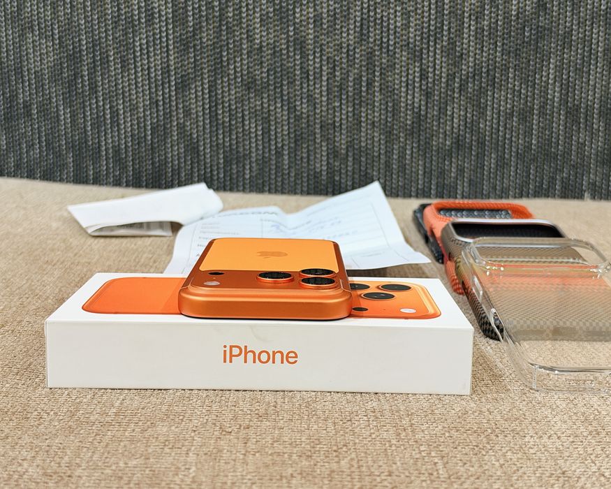 Iphone 17 Pro 256GB / Като Нов / Гаранция 11.2027г