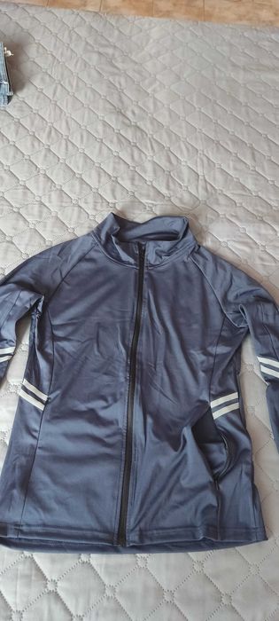 Дамско спортно горнище S/M размер