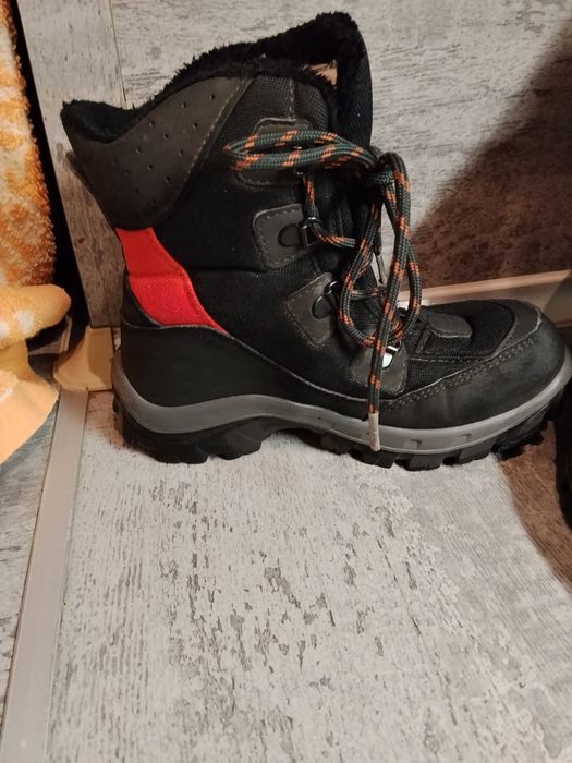 Детски боти декатлон