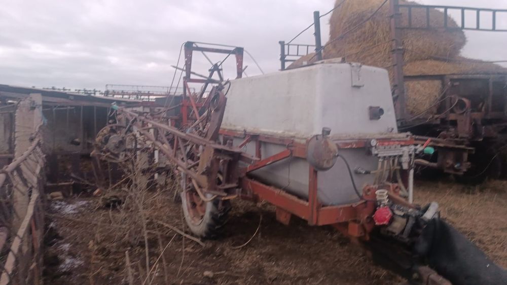 Опрыскиватель оп-2000