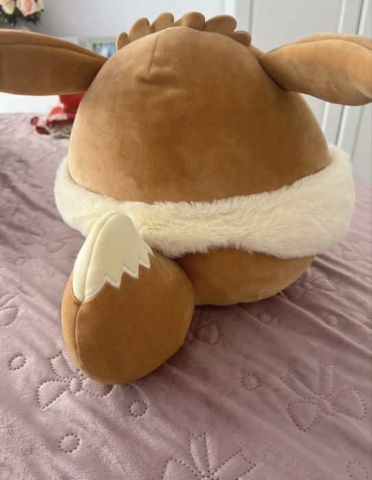 Squishmallow Eevee Pokemon