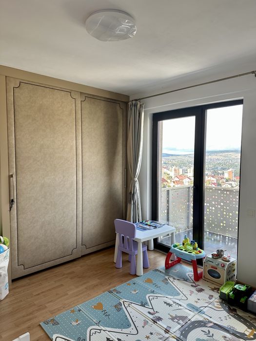 Apartament de lux 90mp, cu vedere panoramica a Clujului de inchiriat