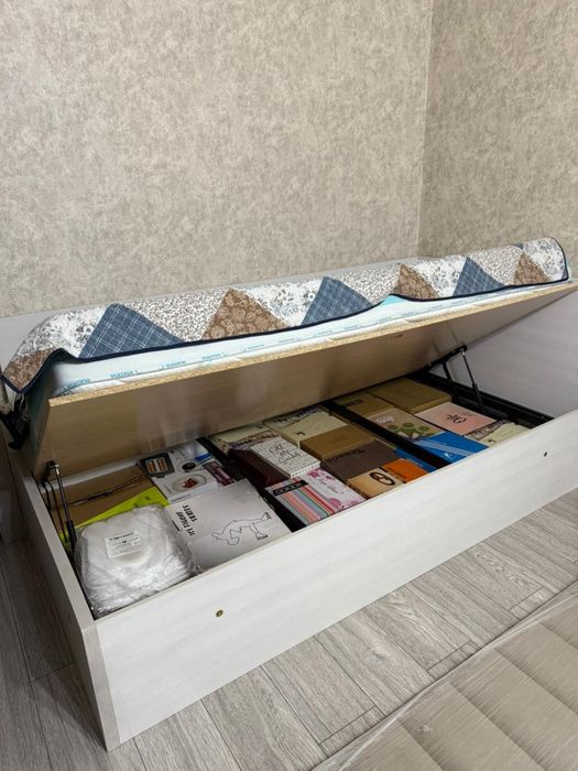 Продам кровать в отличном состоянии