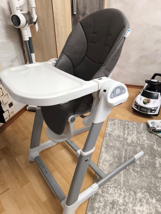 Продам детское кресло качалка 3в1