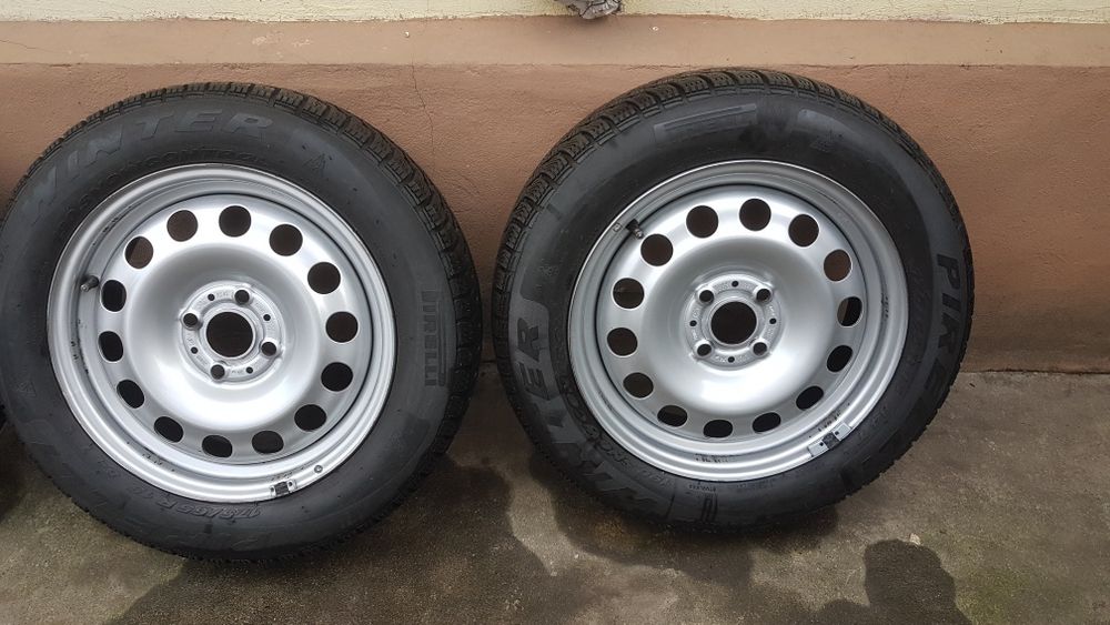 Mini Cooper janre cu anvelope de iarna 175/65/r15