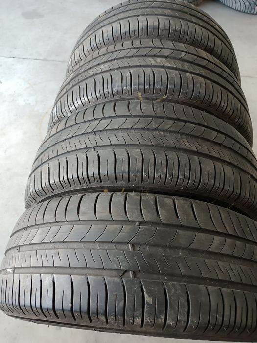 Anvelope vara 205 60 16 Michelin  6mm+