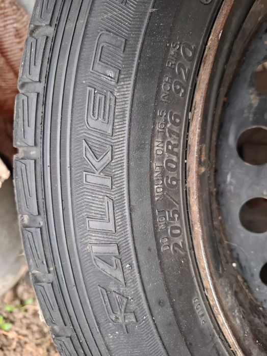 Шины с  дисками 205/60/16