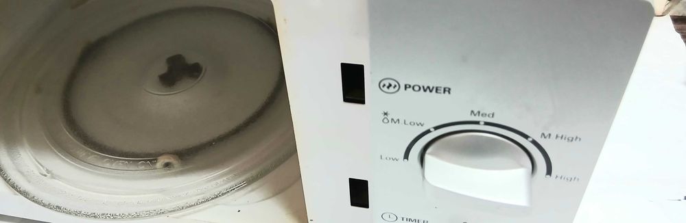 Микровълнова печка O.K.