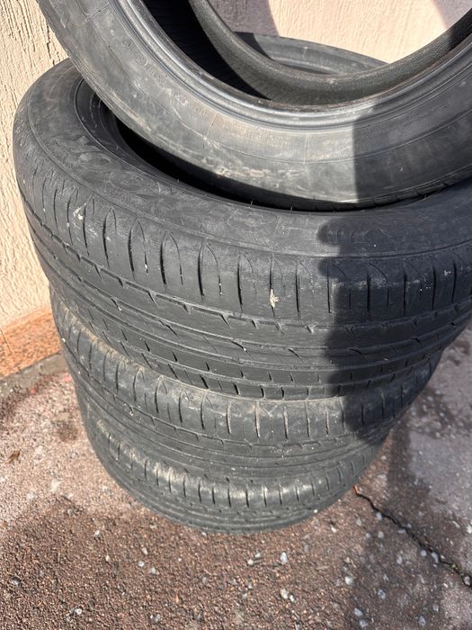 Продам шины Hankook 225/60/17 4  баллона