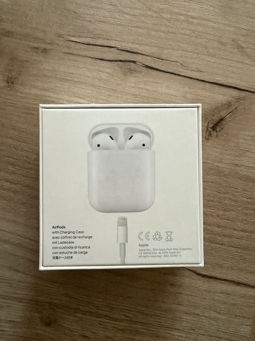 AirPods (2nd generation)