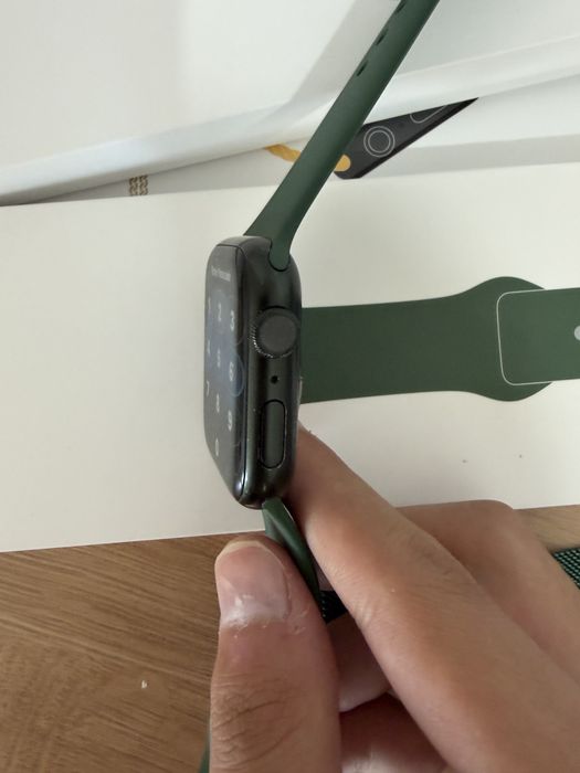 Apple watch 7 45mm зеленым цвете