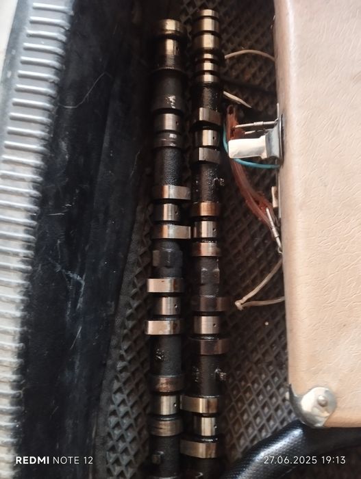 Продам распредвалы  от 1jz ge vvti