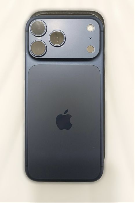 17 PRO MAX Deep Blue 256GB