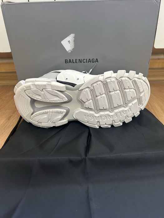 Balenciaga Track