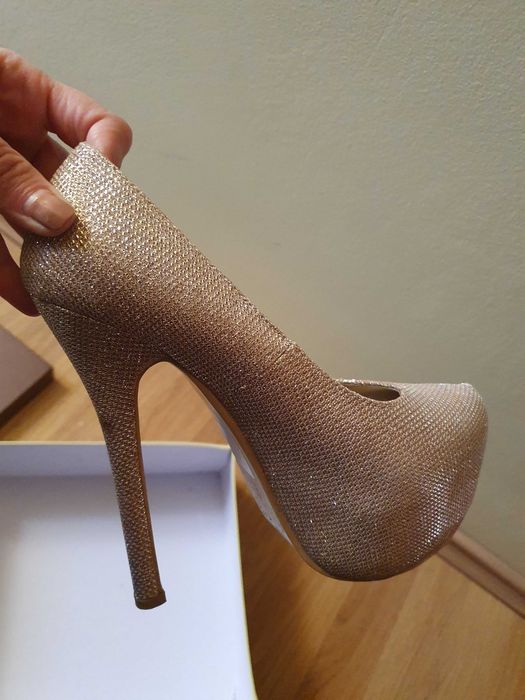 Pantofi platforma- Marimea 37