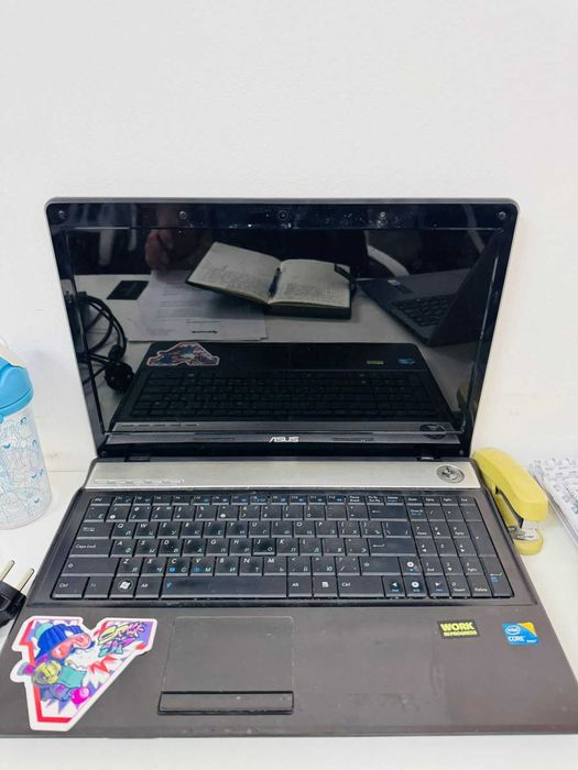 Продам ноутбук Asus Intel core i3