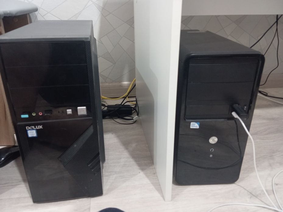 Системные блоки и монитор