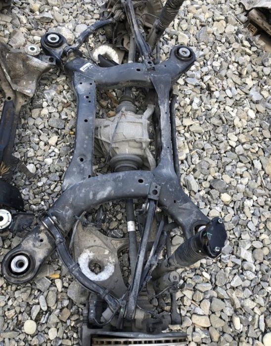 Punte spate/Jug/Grup spate/Perna/Fuzeta Mercedes Gle C292/W166 an 16-2