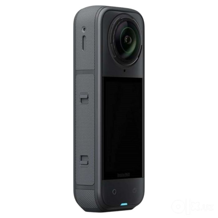 Экшн-камера Insta360 X5