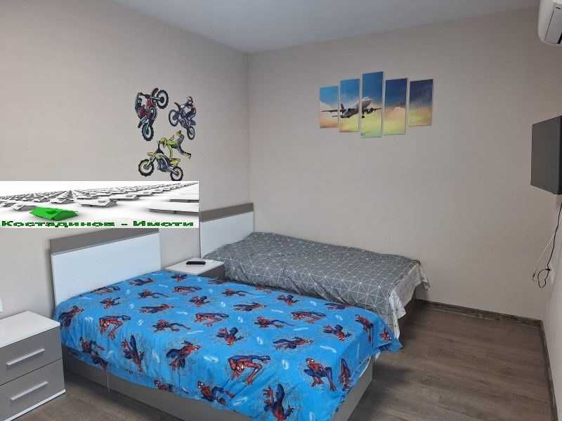 Дава се под наем Тристаен апартамент в Пловдив, Западен - 110 кв.м за 612 € - Снимка #4