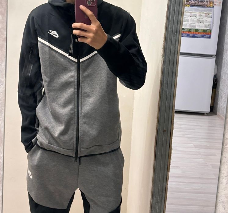 Nike tech fleece двойка L размер