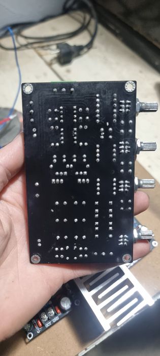 Corector de ton, preamplificator NE5532