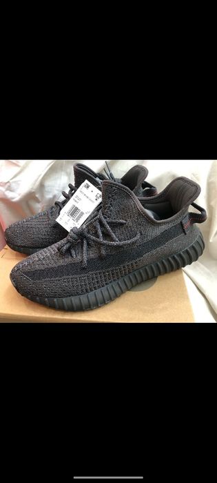 Yeezy boost 350 black reflective