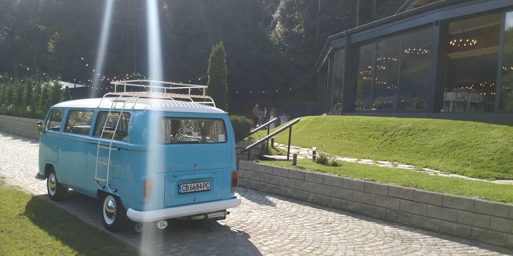 Ретро VW микробус под наем за сватба, абитуриентски бал, клип, реклама