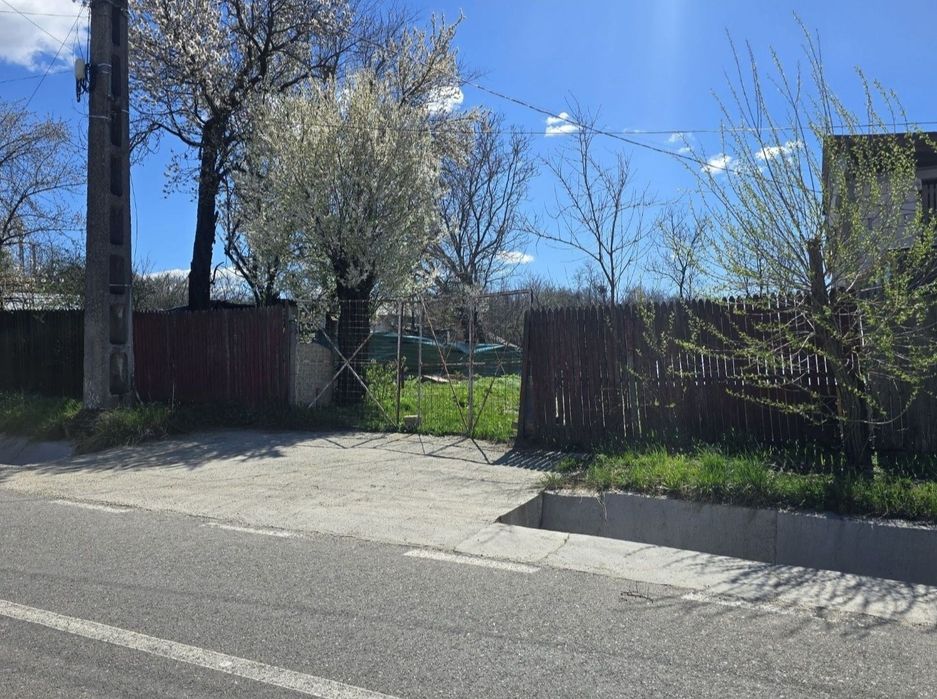 Teren Intravilan Albota - Pitesti 600m²