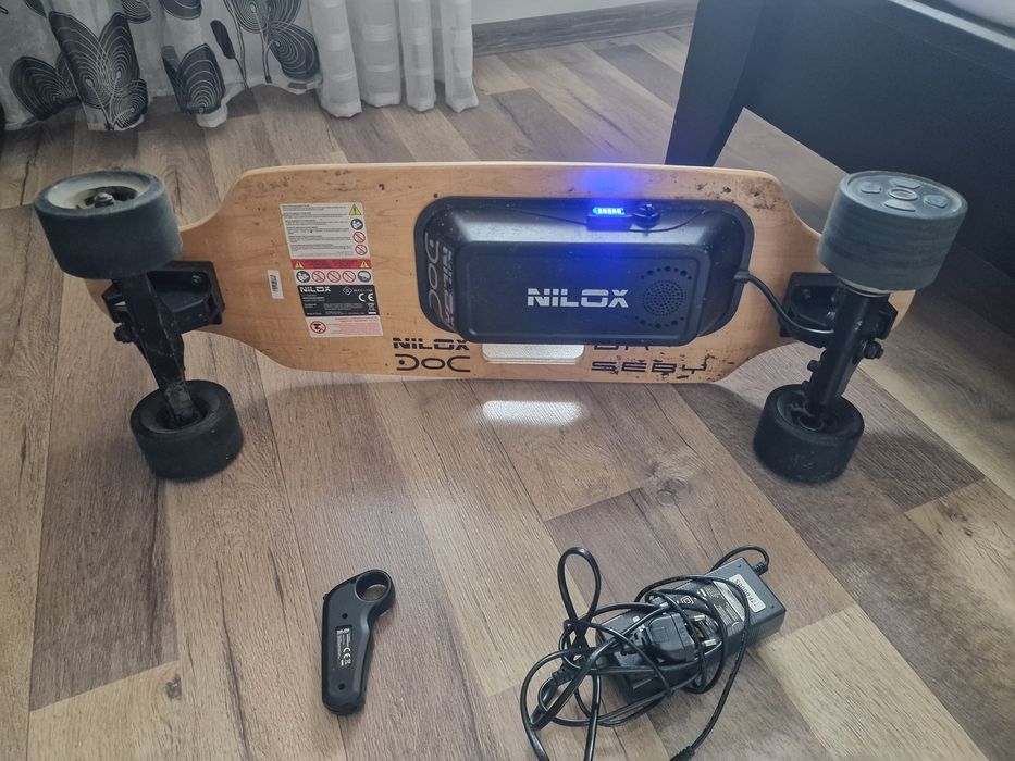 Long Board Skate Board cu motor electric
