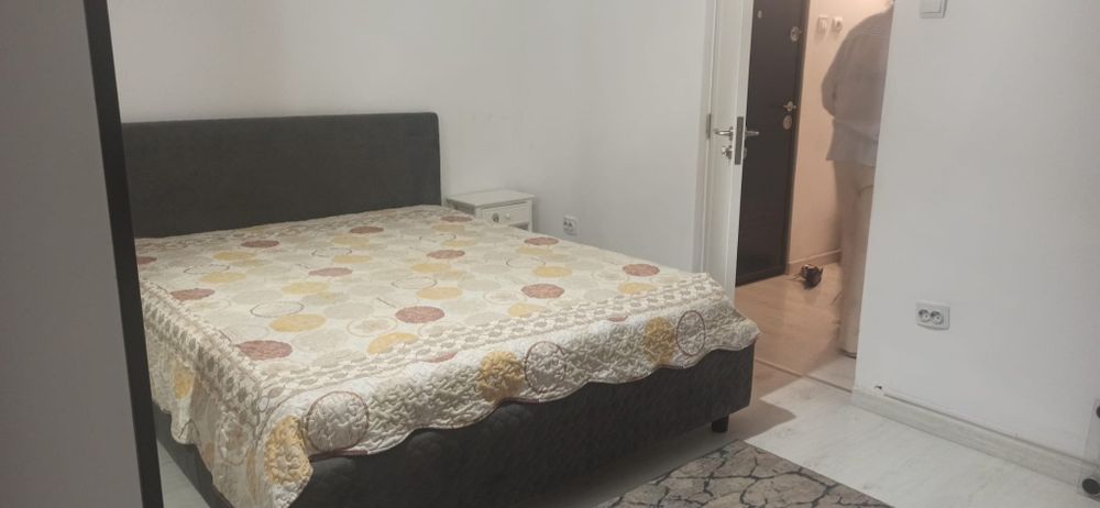 Apartament 2 camere de închiriat