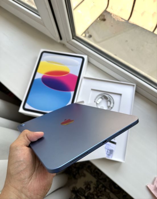 iPad 10 Blue 64GB WiFi +Чехол