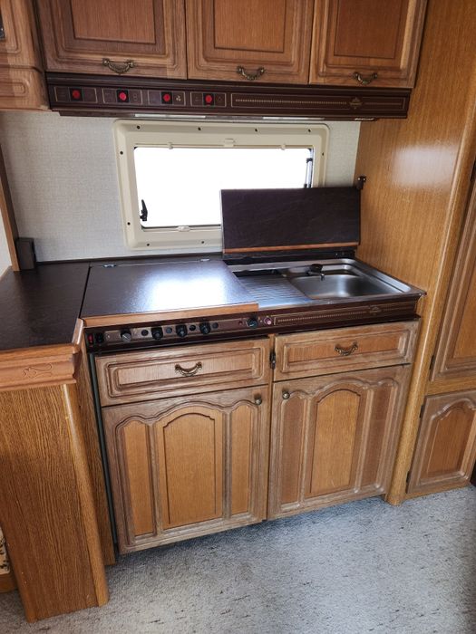 Хоби престиж 535