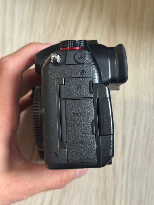 Продам Panasonic Lumix Gh5s body до 27 июля!!