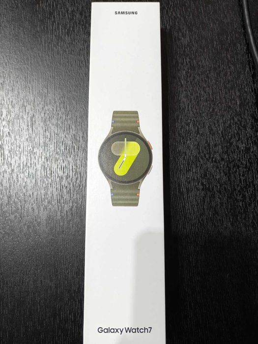 Смарт часовник Samsung Watch 7