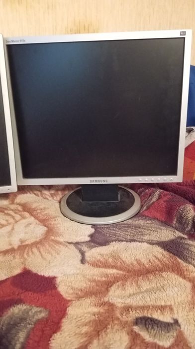 Мониторы на разбор