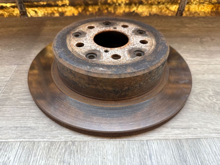 Тормозные диски Lexus is300, altezza