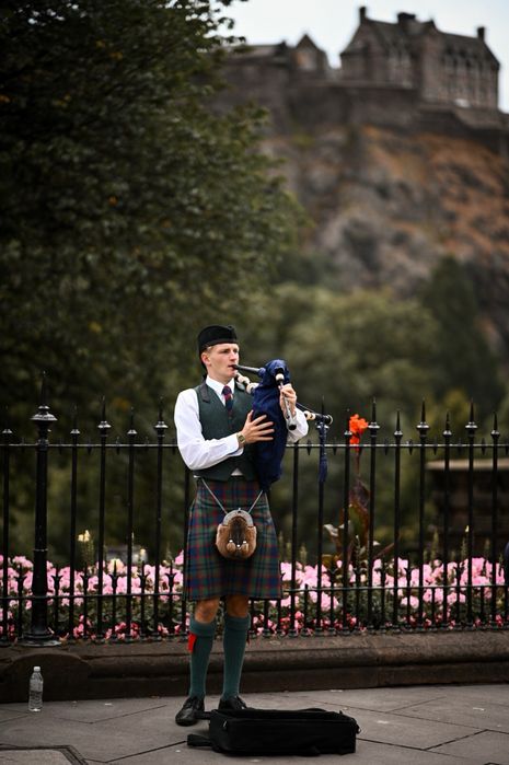 Obiectiv Nikon 105 f1.4 E ca nou