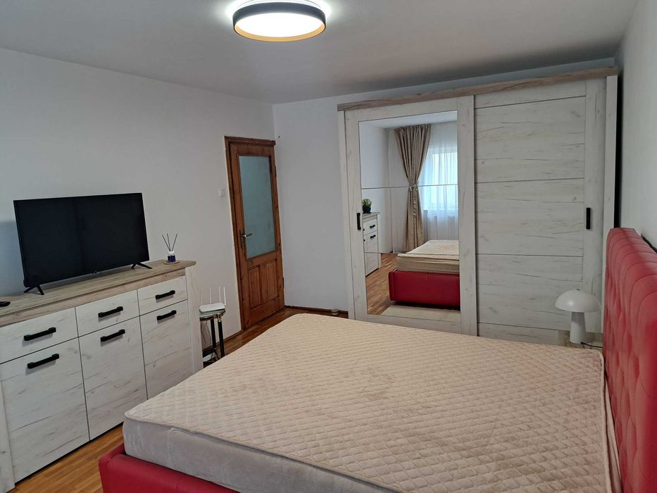 Apartament cu 2 camere de inchiriat la intersectia Spania cu Nanterre - Vedere 2