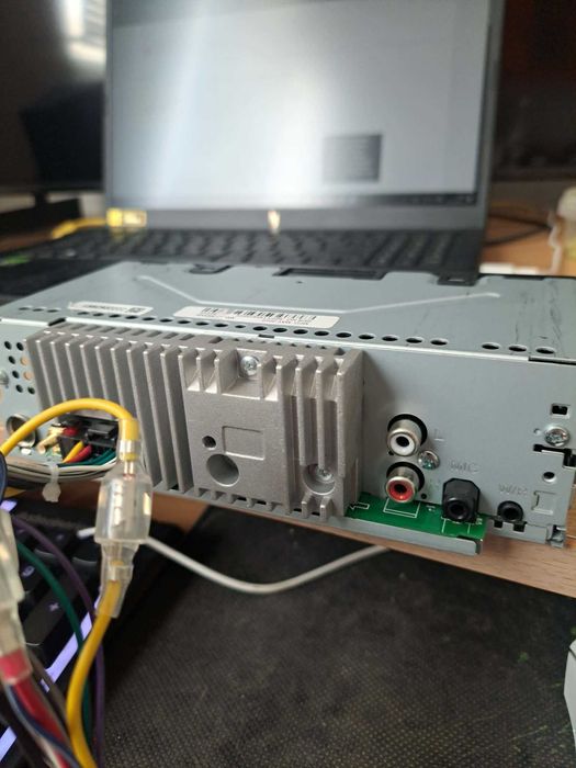 PIONEER MVH-330DAB